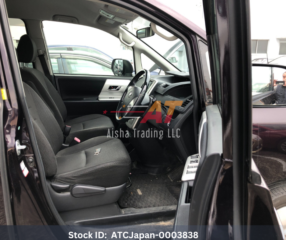 2013 Toyota Noah